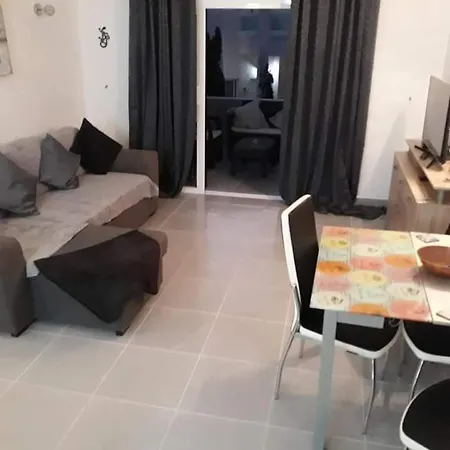 Apartment Ocean Paradise *