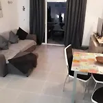 Апартаменти Ocean Paradise *